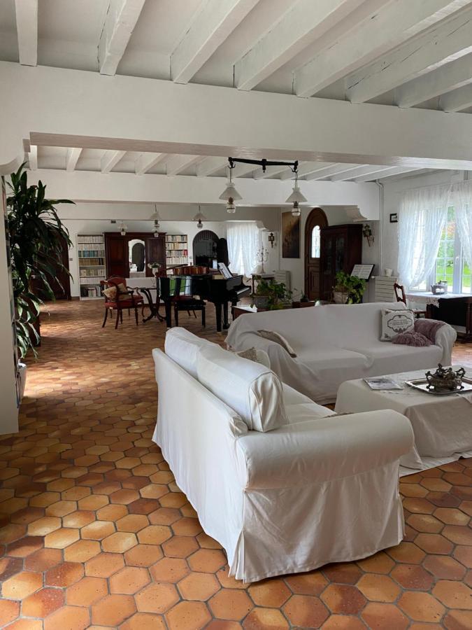 مبيت وإفطار Bouhet Le Vieux Moulin المظهر الخارجي الصورة